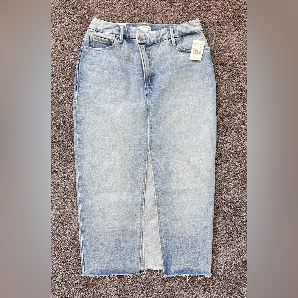 GOOD AMERICAN Cross Over Waist Front Slit Denim Skirt